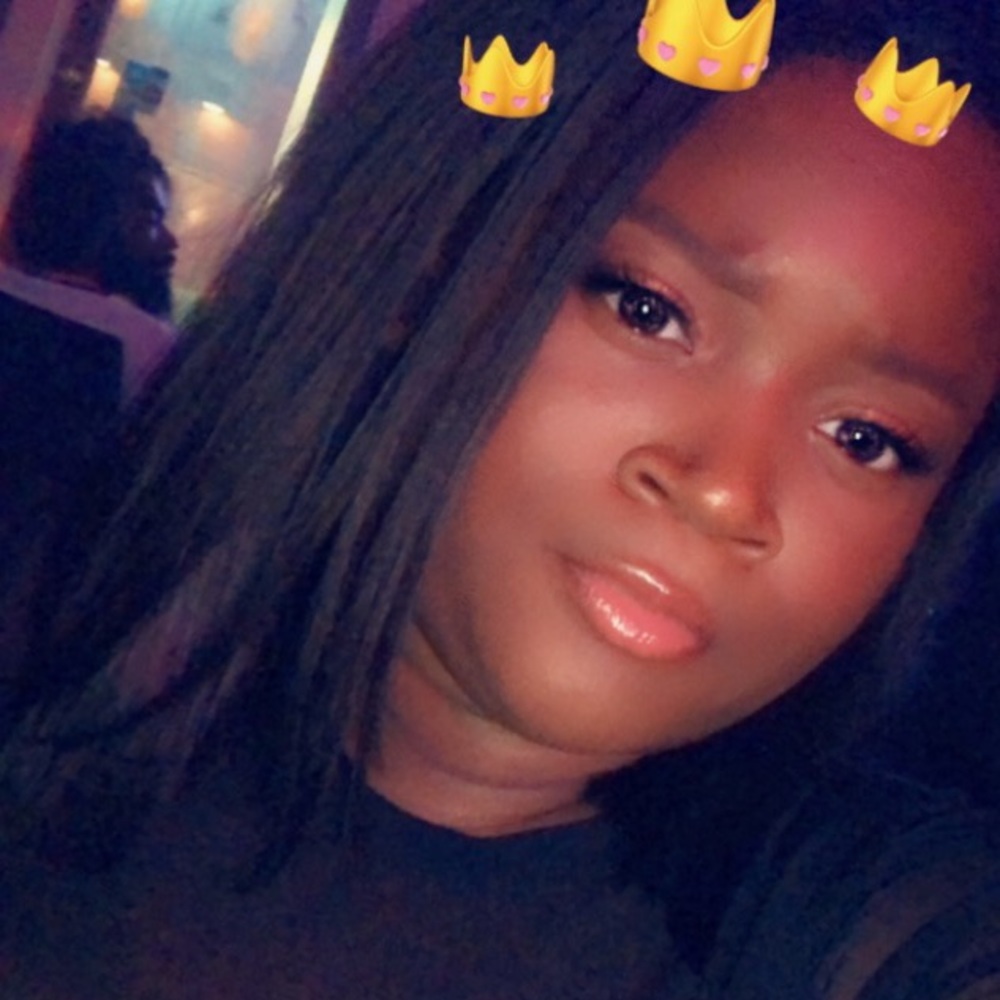 Meet your Posher, Quinesha